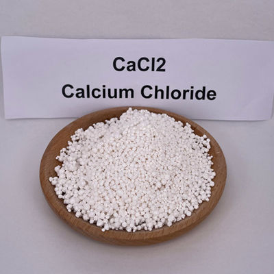 10043-52-4 94٪ حبيبات كلوريد الكالسيوم اللامائية لمعالجة المياه