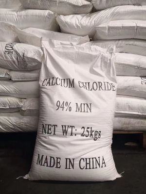 74 ٪ من الصف الصناعي CaCl2 رقائق كلوريد الكالسيوم لعامل ذوبان الثلج