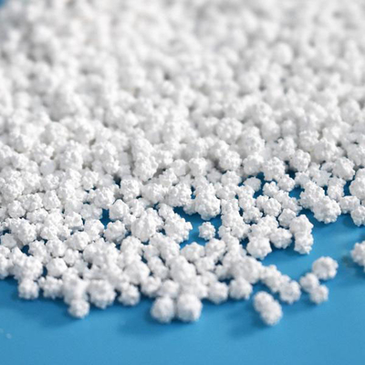 أبيض كروي صناعي درجة كلوريد الكالسيوم 94٪ كلوريد الكالسيوم عامل تجفيف لا مائي