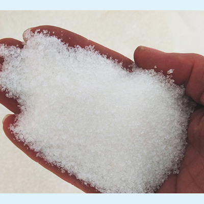 كبريتات الأمونيوم (NH4) 2SO4 تستخدم كأسمدة نيتروجين ممتازة